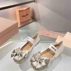 Miu Miu flat shoes